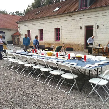 Du Chateau De La Caloterie Feriehus *